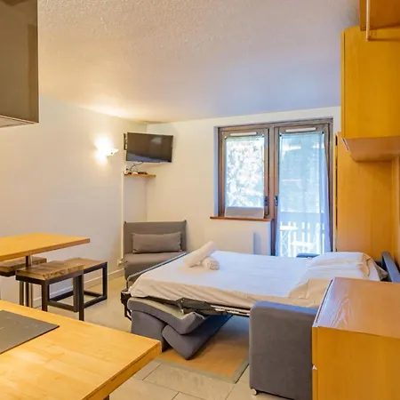 Little Nest - Peaceful With A Breathtaking View Of Mont-blanc דירה